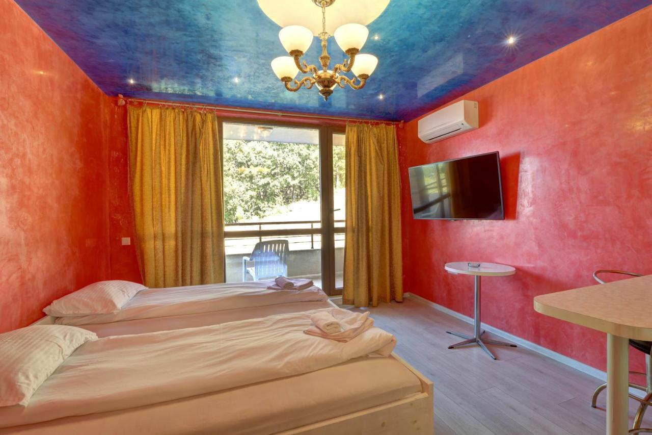 Complex Hunter's Apart Otel *