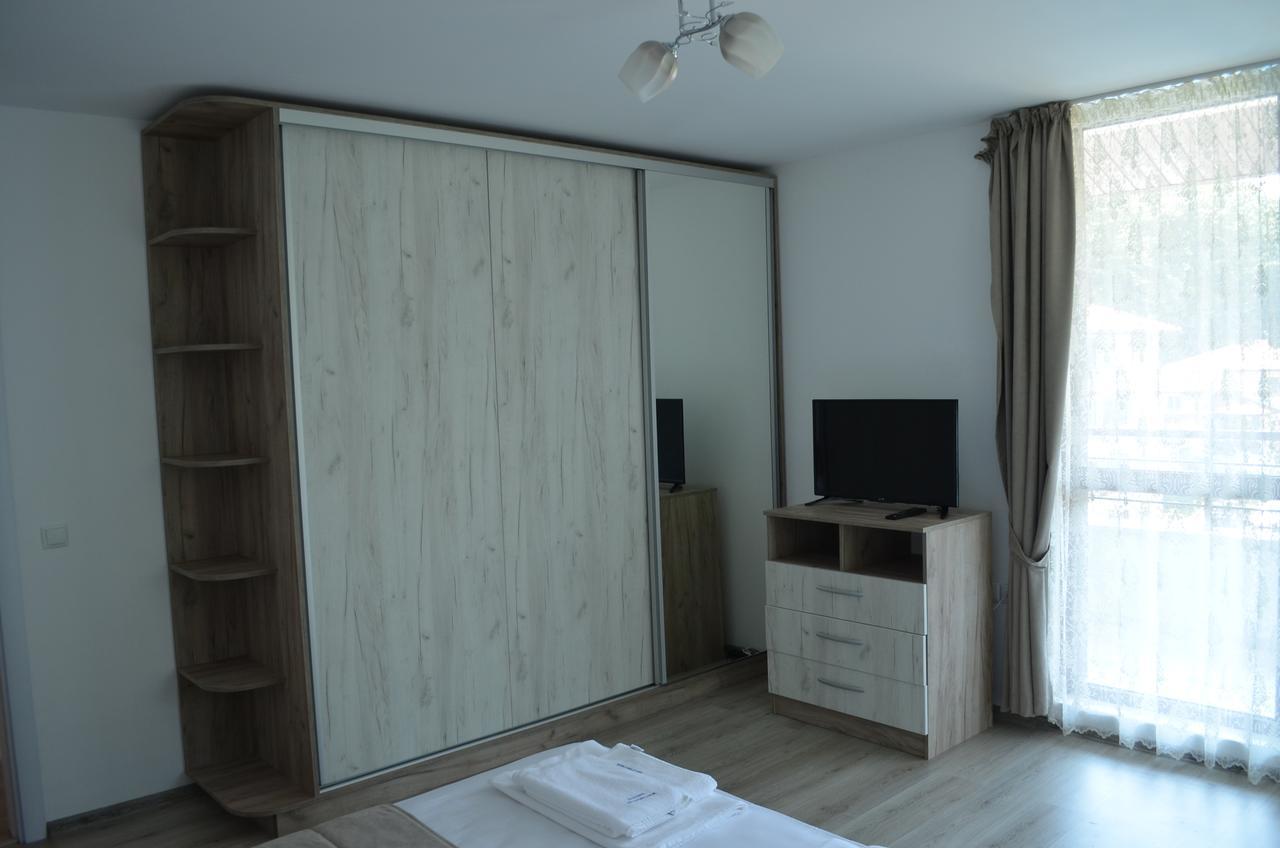 Complex Hunter's Aparthotel Shkorpilovtsi